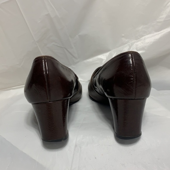 JOYCE California Dark Brown Heeled Loafer size 7-1/2 - Picture 4 of 12